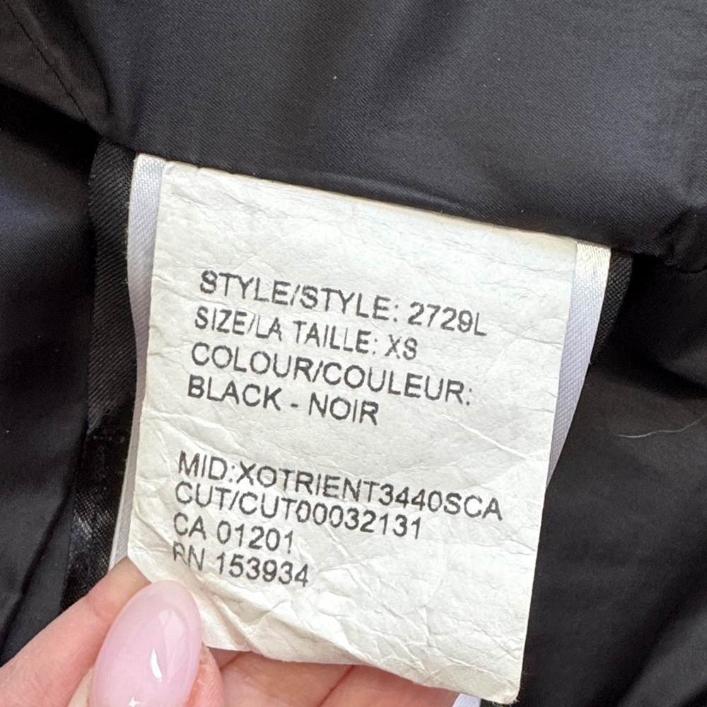 Canada Goose Women's Hybridge Down Jacket - Picture 10 of 16